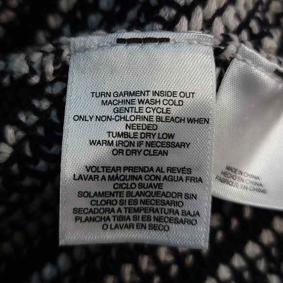 Nine West NWT Classic Black & White Striped Knit Fringe Zip-Up Jacket SIZE SMALL - Picture 11 of 12